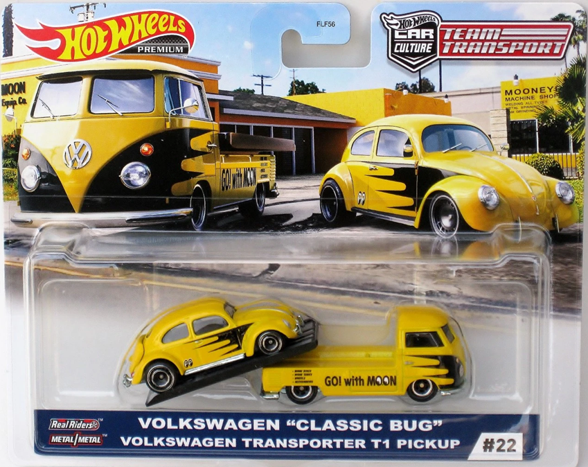 Hotwheels Team Transport #22: Volkswagen "Classic Bug" & Volkswagen Transporter T1 Pickup