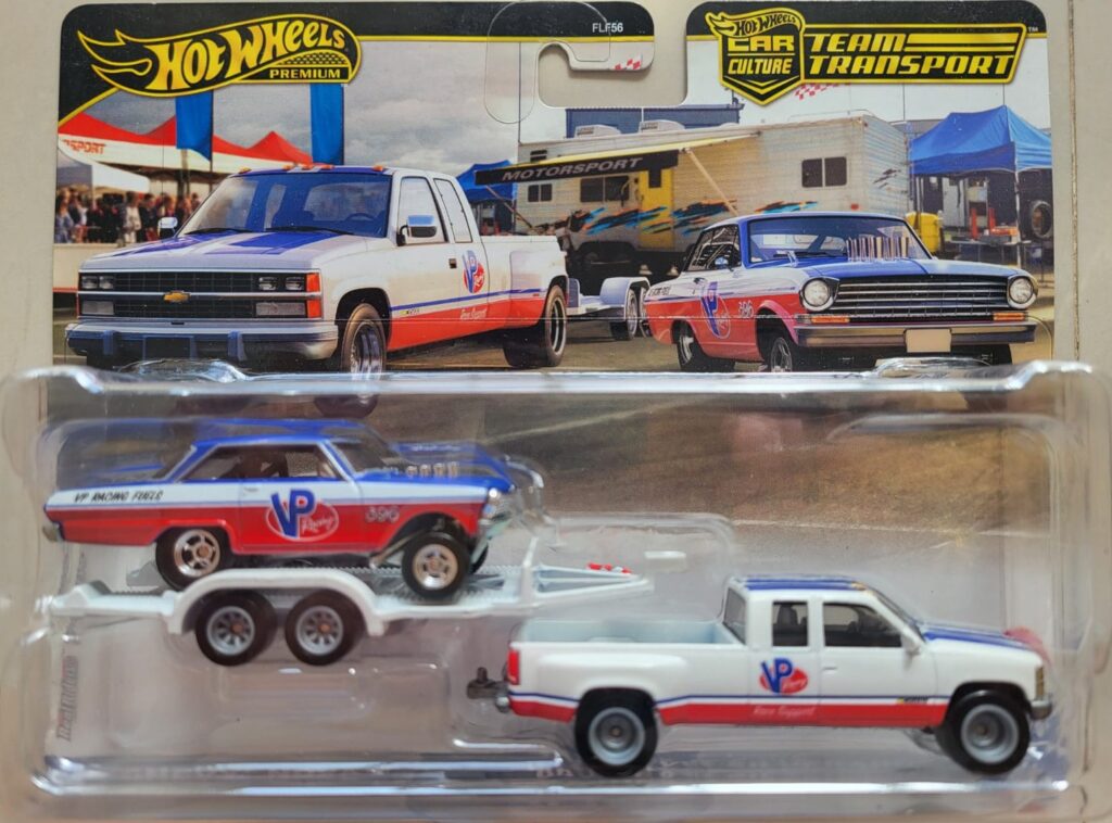 Hot Wheels Team Transport #68: '63 Chevy Nova & '88 Chevy Silverado 3500